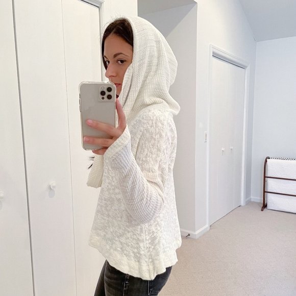 Anthropologie Sweater - Picture 6 of 10